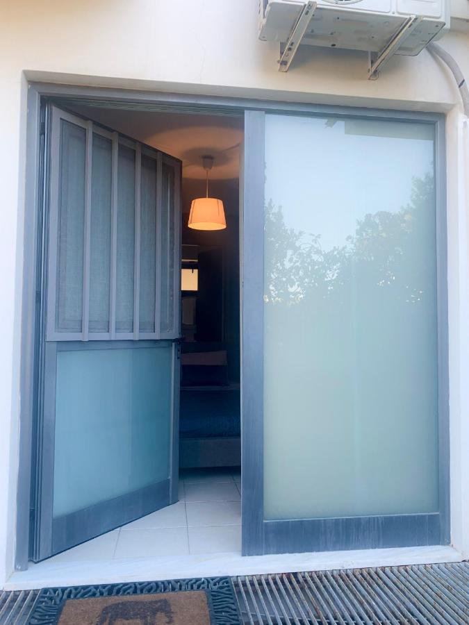 Confidential Apartment, Prime Location Athens Exterior photo